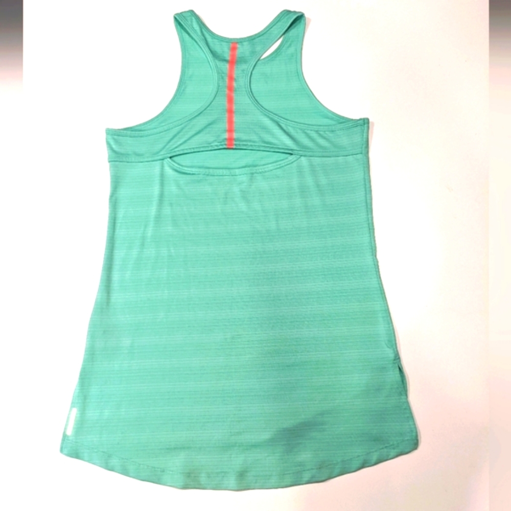 Mondetta Running Exercise Tank Top Aqua colour Peak a Boo back